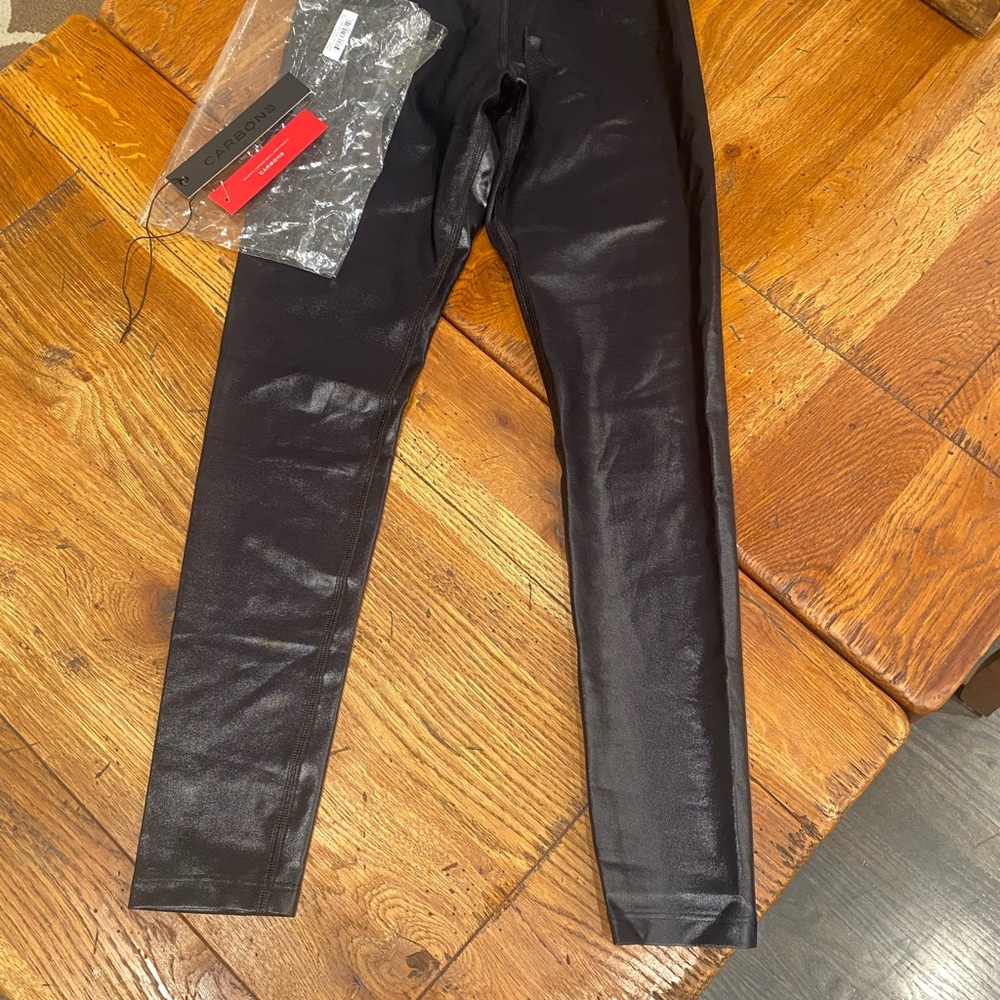 Never worn tags removed- Carbon FL Takara Shine BLK XS